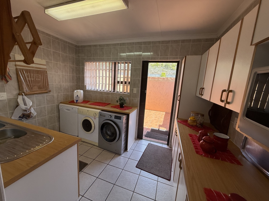 3 Bedroom Property for Sale in Hartenbos Central Western Cape
